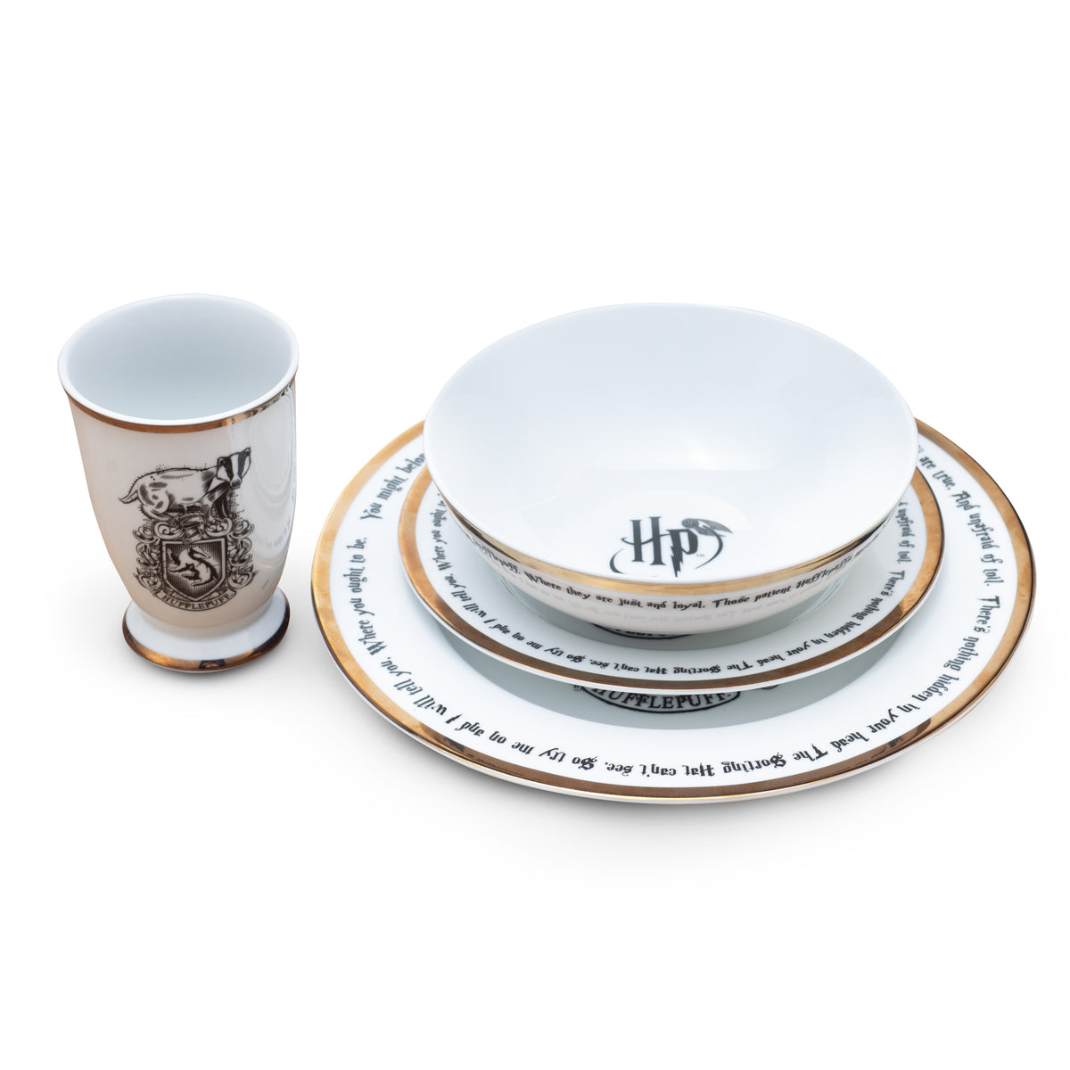 These Harry Potter Plates Will Make You Feel Like You're at Hogwarts